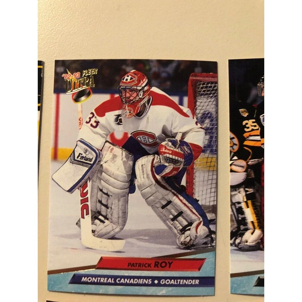 NHL Fleer Series 1 Cards Lot of 205 cards Inlcuding Gretzky-Lemieux-Bourqu-Neely